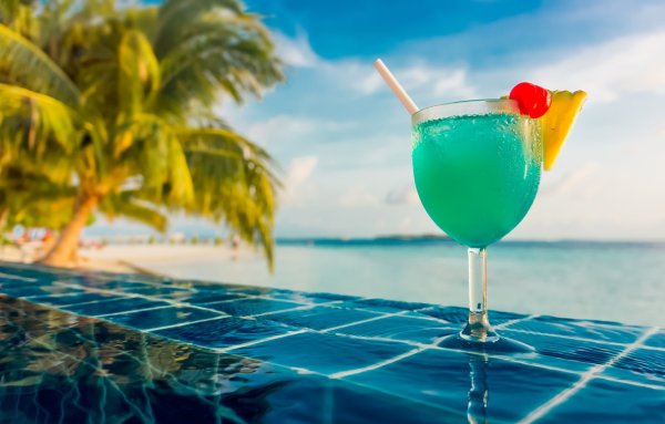 Тропический коктейль