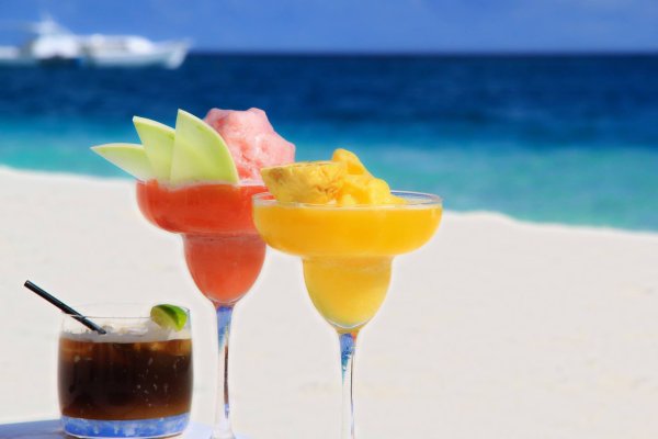 Коктейль на море