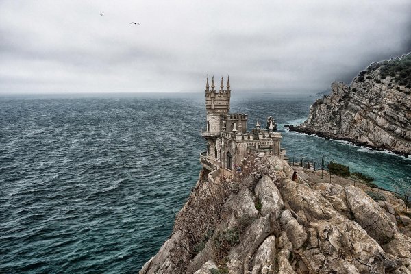 Ласточкино гнездо в Крыму с моря