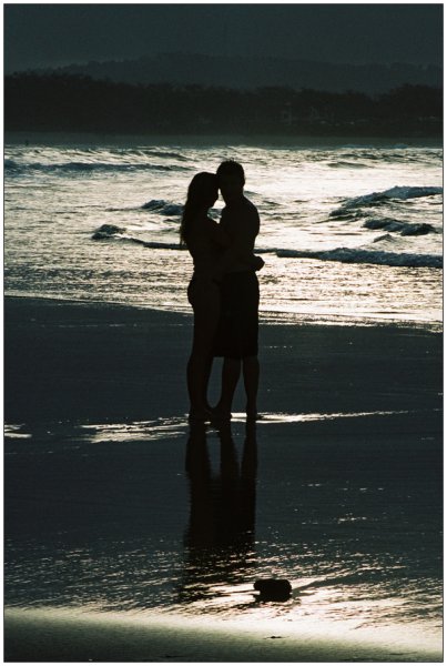 Влюбленные тени