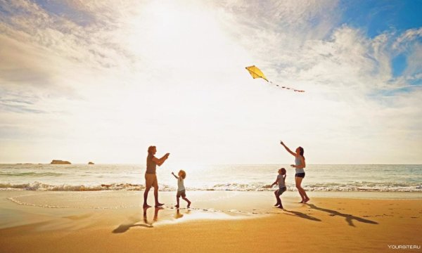 Лето семья пляж