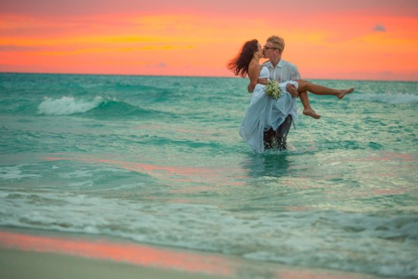 Мальдивы влюбленные пары