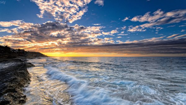 Море Прибой