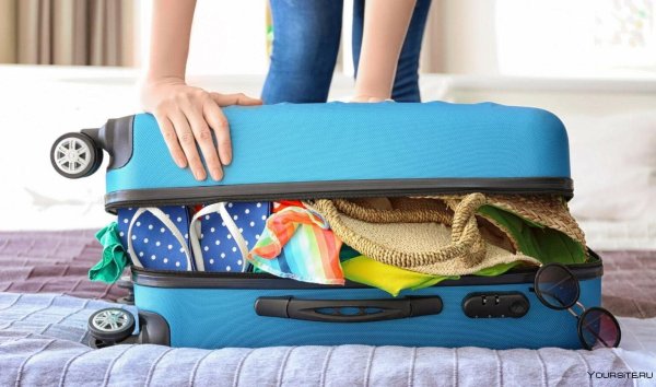 Чемоданчик для поездки на море