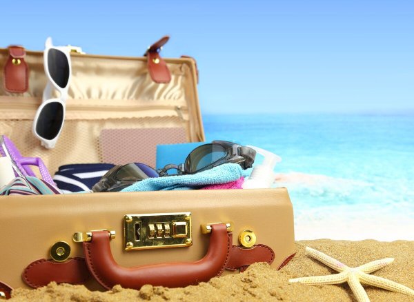 Ура отпуск чемодан