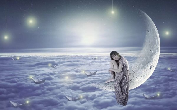 Луна и море