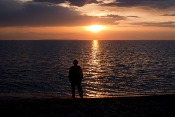 Человек на закате