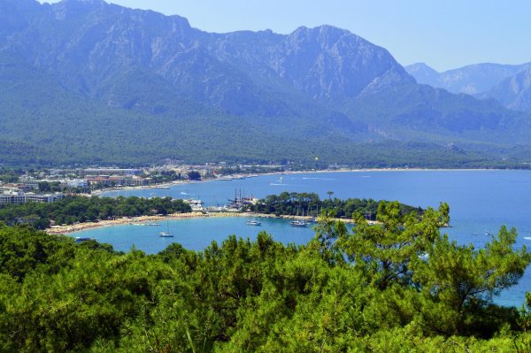 Средиземное море Кемер