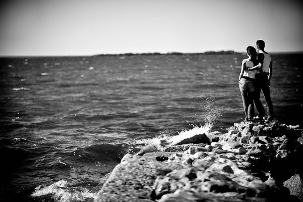 Черно белые картинки любовь