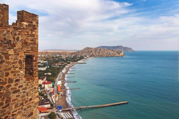 Алчак из Генуэзской крепости в Судаке