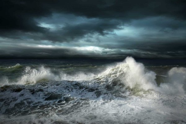 Берингово море шторм