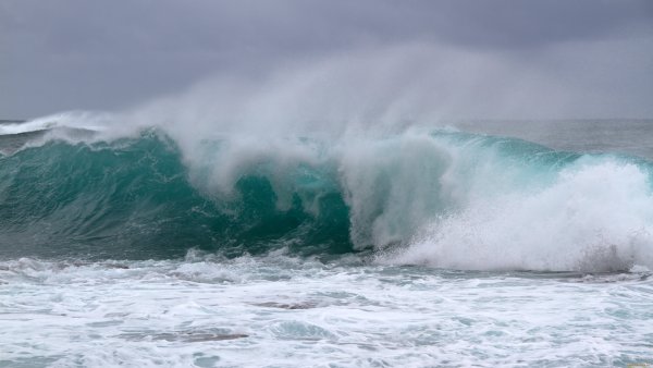 Штормовые волны