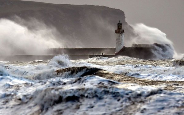Северная Шотландия шторм
