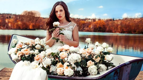 Фотосессия в лодке