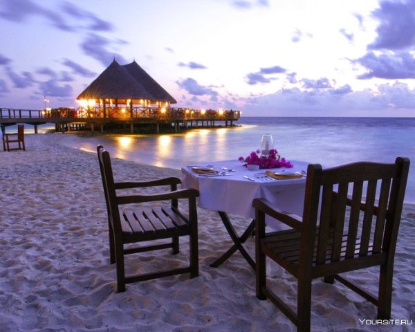 Ресторан на берегу океана