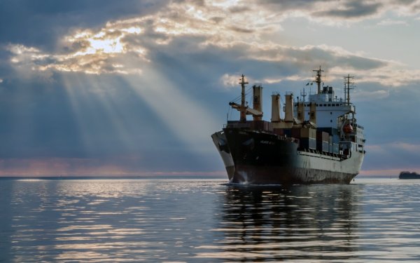 Сухогруз в финском заливе