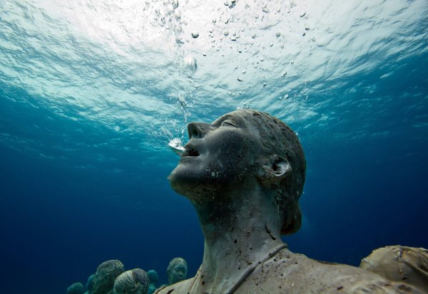 Подводный музей Джейсона де Кайрес Тейлора