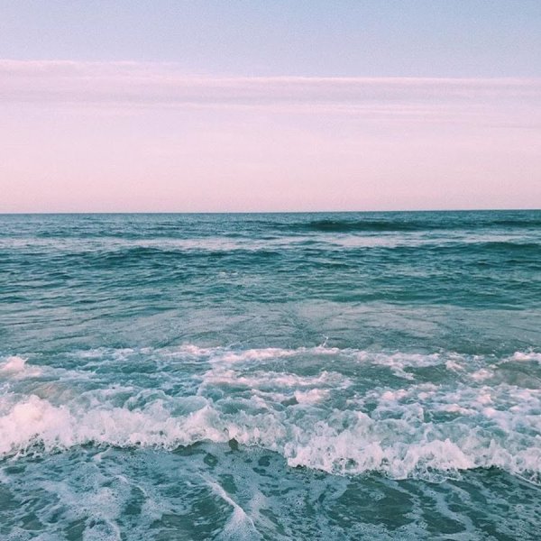 Красивое голубое море