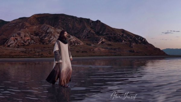 Бог спасает человека