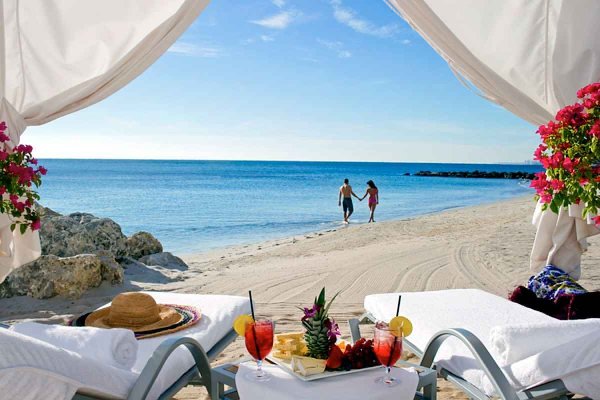 Романтический пикник на пляже