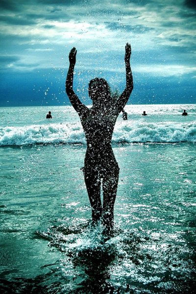 Необычная фотосессия на море