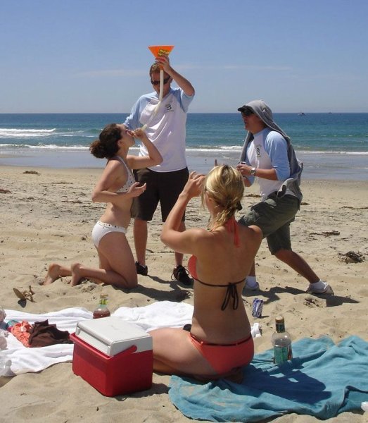 Дебилы на пляже