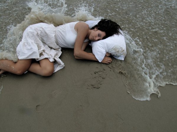 Пьяная вечеринка на пляже