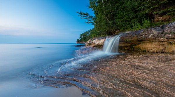 Водопад MCWAY Falls