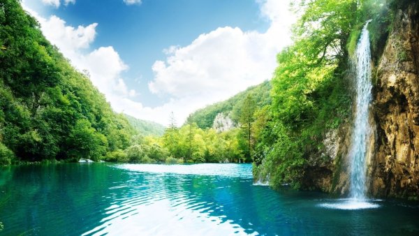 Морской водопад
