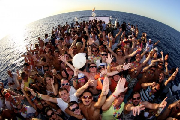 Пикник на яхте СПБ цены