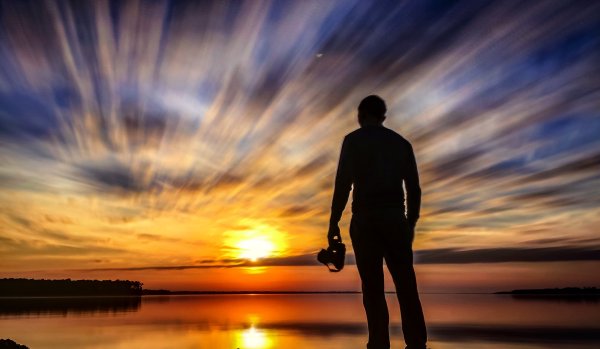 Гулять по берегу моря