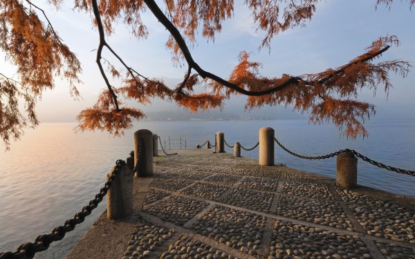 Красивое осеннее море