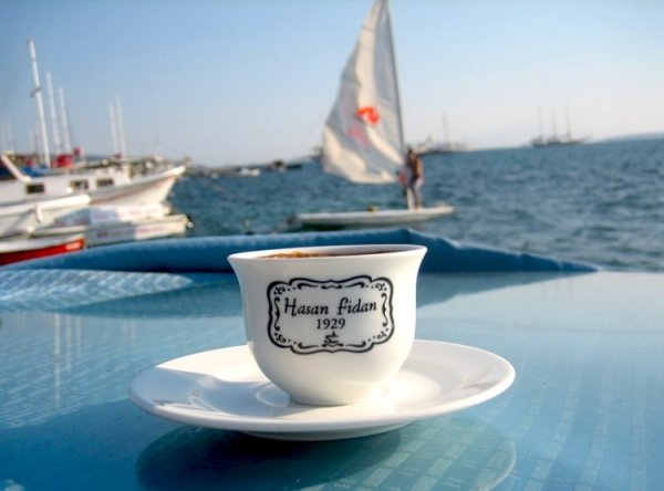 Доброе утро с кораблем и морем