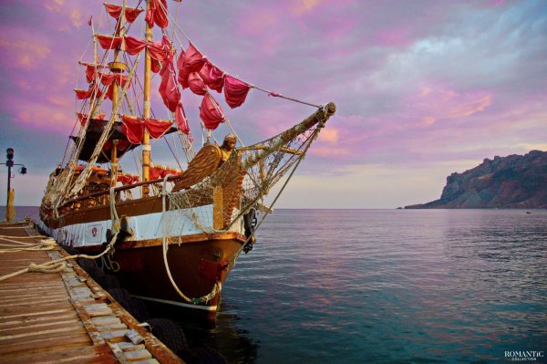 Морская шхуна парусник