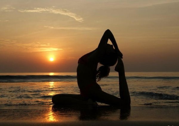 Йога на море