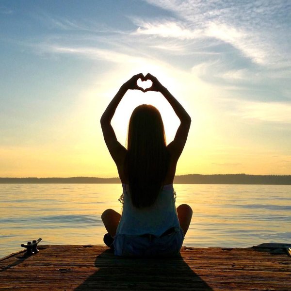 Йога на берегу океана