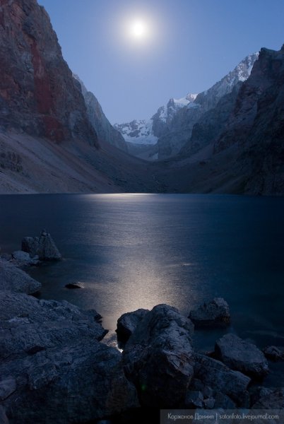 Ночь Луна море