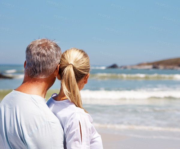 Свадьба блондинки и брюнета