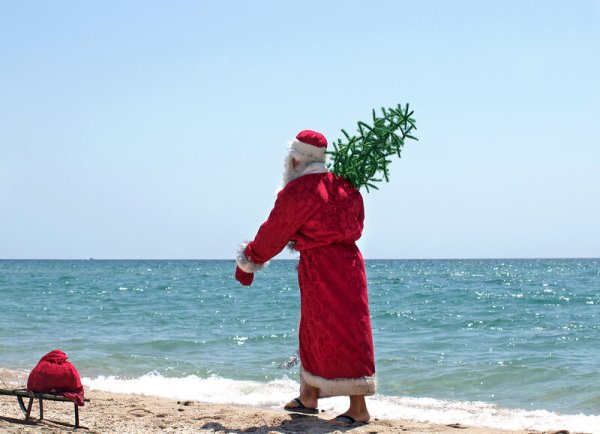 Дед Мороз отдыхает