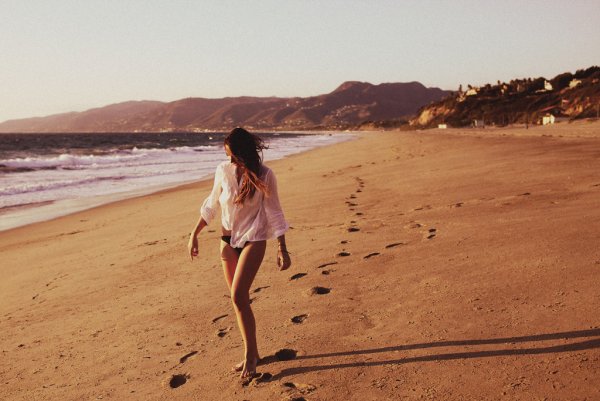 Спортивные девушки красивые на природе