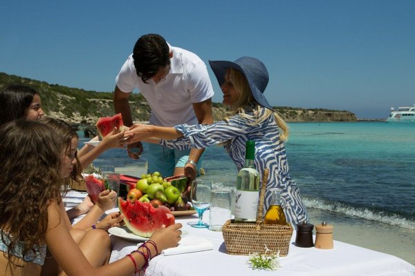 Кипр девушки