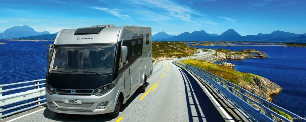 Автобус на пляже