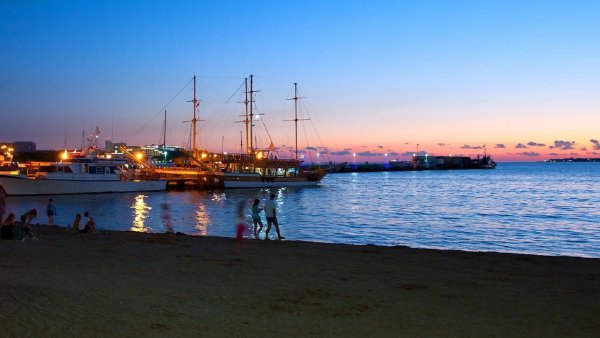 Набережная черного моря