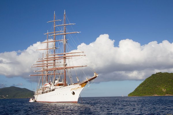 Sea cloud парусник