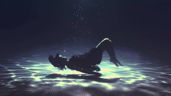 Глубоко под водой