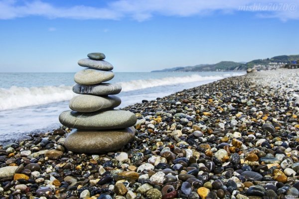 Галечный пляж Лазаревское