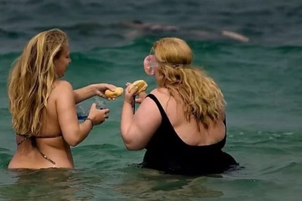 Смешные моменты на пляже