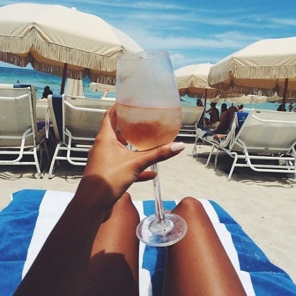 Ноги пляж коктейль