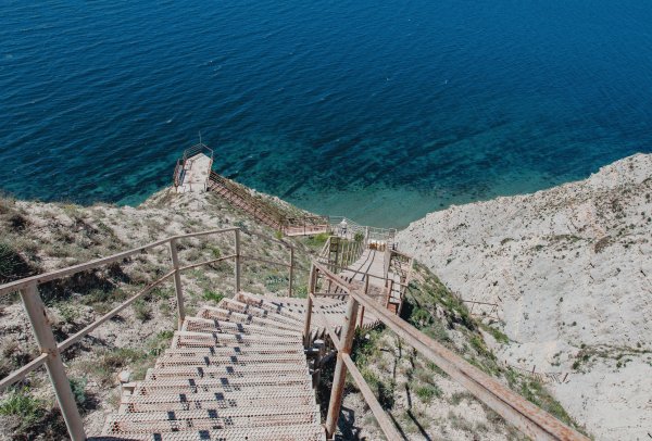 Лестница Воскресенск набережная