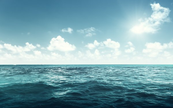 Синее море